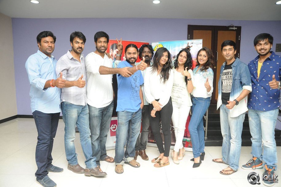 Celebs-at-Ala-Ela-Movie-Special-Show